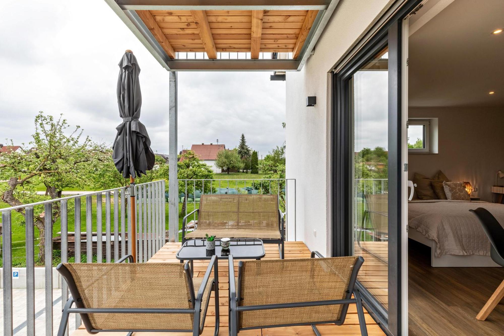 Studio 4 Parkside Apartments Günzburg Dış mekan fotoğraf